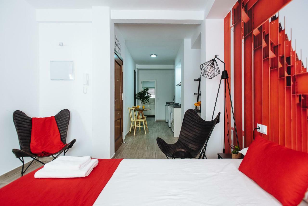 Hostly O'Donnell 1B Center-Fibre-Parking Op-Cless Apartment เซบีญา ภายนอก รูปภาพ