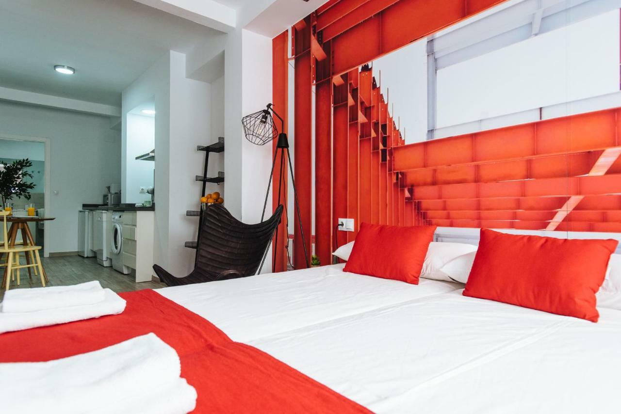 Hostly O'Donnell 1B Center-Fibre-Parking Op-Cless Apartment เซบีญา ภายนอก รูปภาพ